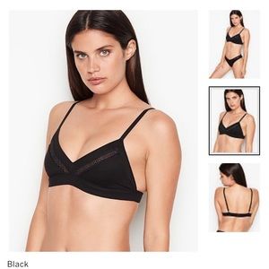 NWT lightly lined incredible vs bralette